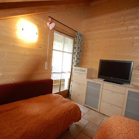 Chalet Alla Cascata Apartment Badia  Exterior photo