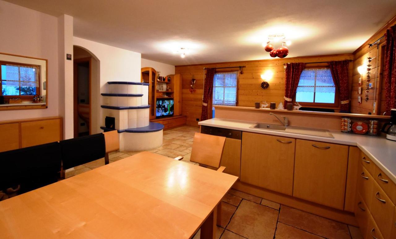 Chalet Alla Cascata Badia (South Tyrol)